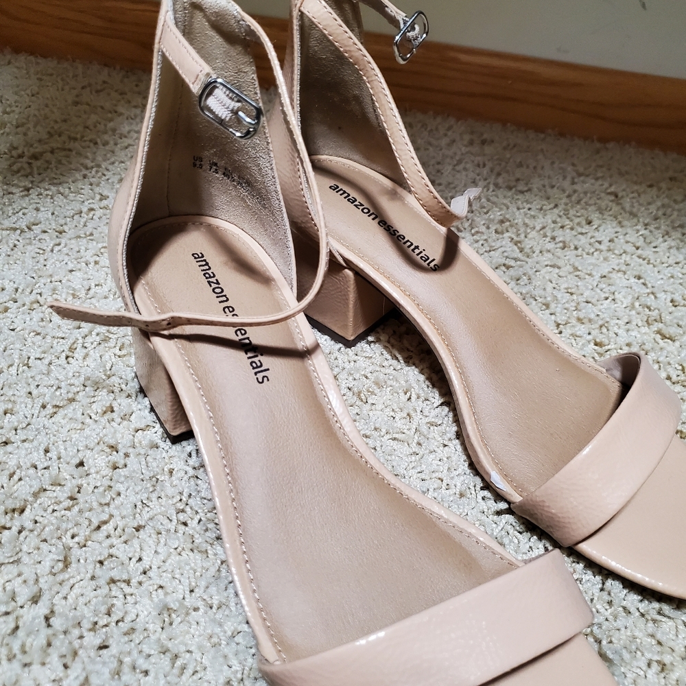 basic short nude heels